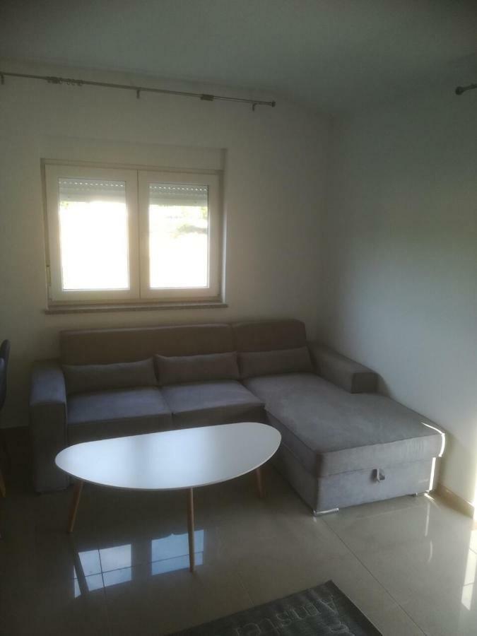 Apartman Ki Apartment พูลา ภายนอก รูปภาพ